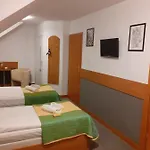 Arkadia Апарт-отель Плоцк