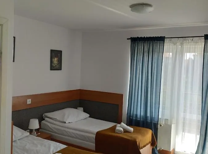 Arkadia Hotel apartamentowy 3*